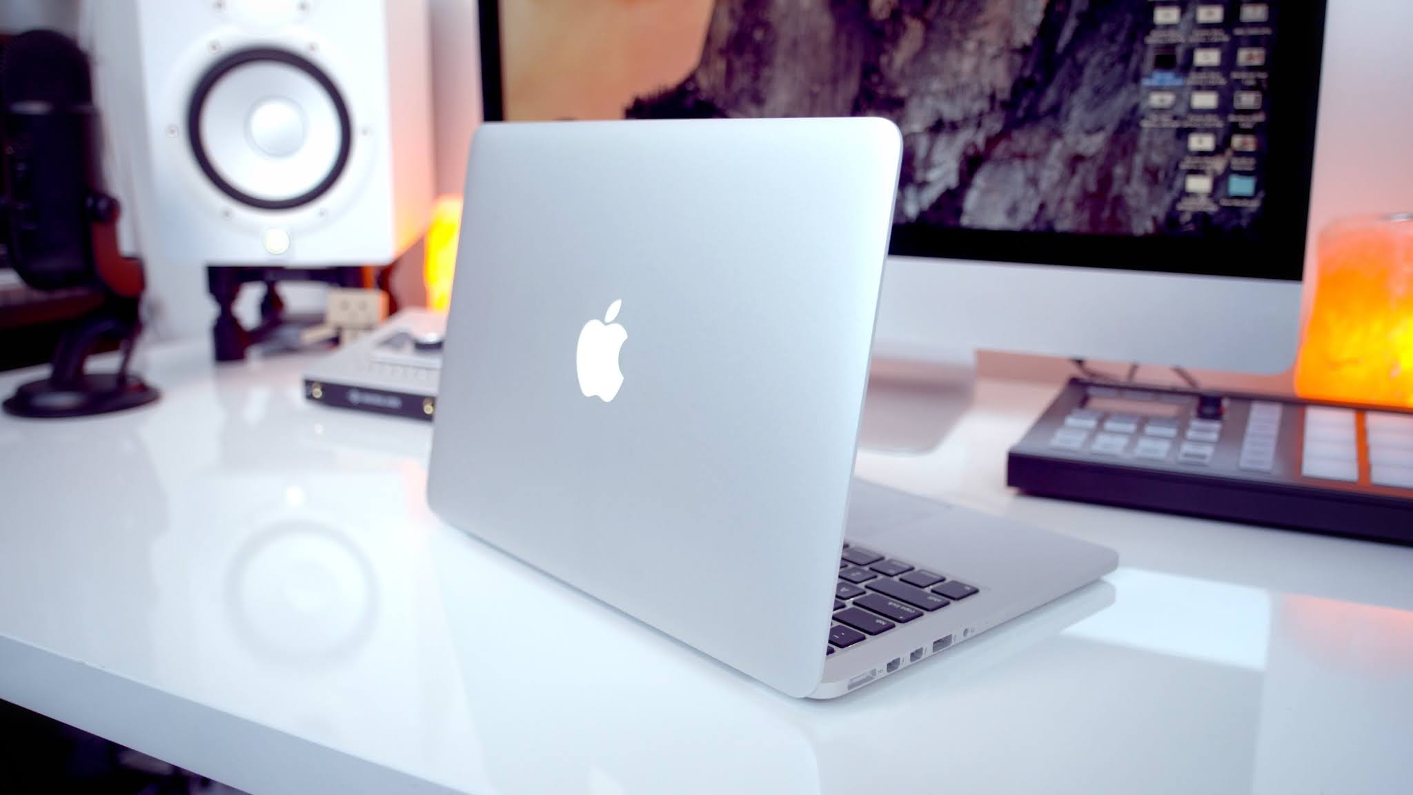 apple macbook repair singapore